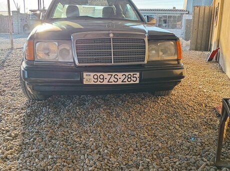 Mercedes 250 D
