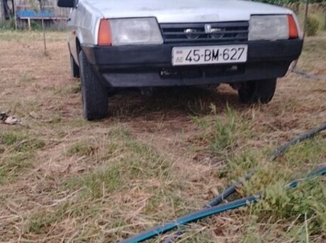 LADA (VAZ) 21099