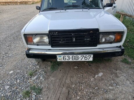 LADA (VAZ) 2107