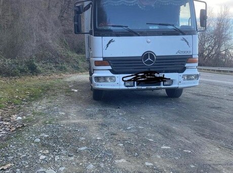 Mercedes Atego 815