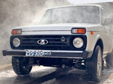 LADA (VAZ) Niva