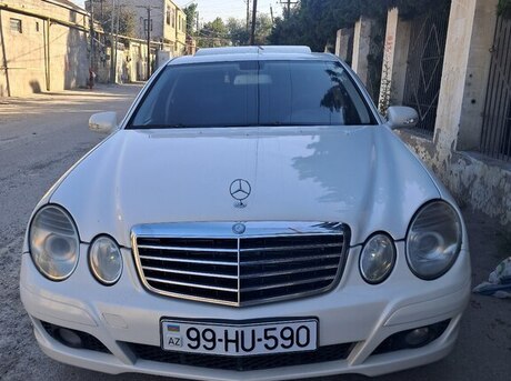 Mercedes E 220