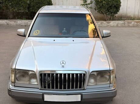 Mercedes 250 D