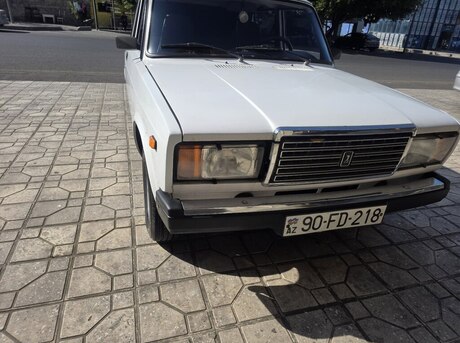 LADA (VAZ) 2107