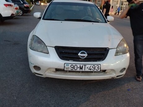 Nissan Altima