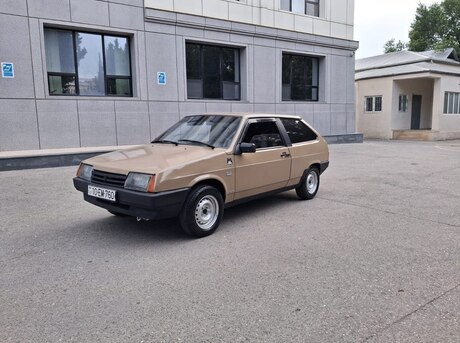 LADA (VAZ) 2108