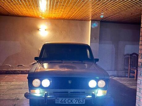 LADA (VAZ) 2103