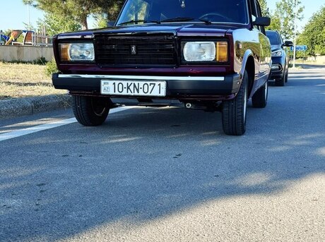 LADA (VAZ) 2107