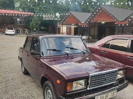LADA (VAZ) 2107