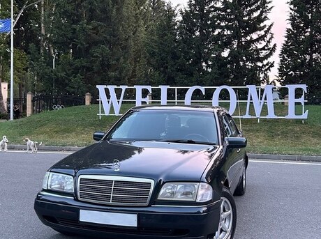 Mercedes C 180