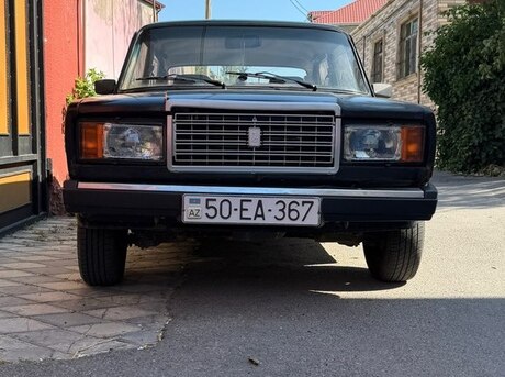LADA (VAZ) 2107