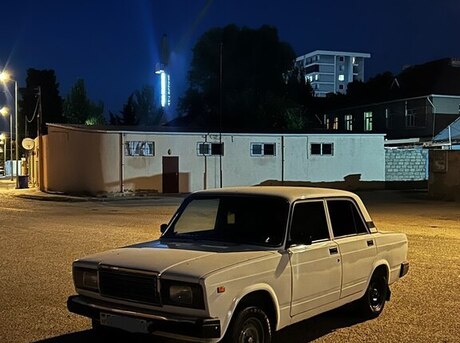 LADA (VAZ) 2107