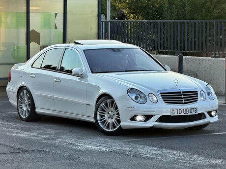 Mercedes E 320