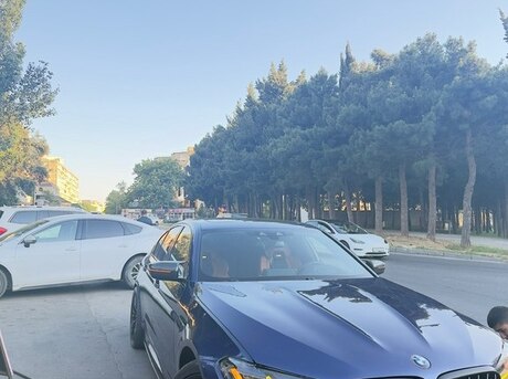 BMW 530e