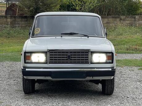 LADA (VAZ) 2107