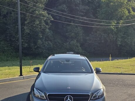 Mercedes E 300