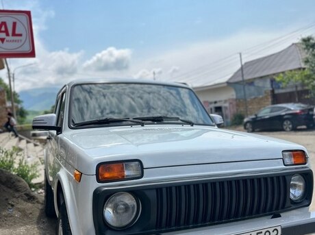 LADA (VAZ) Niva