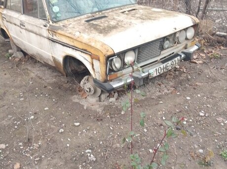 LADA (VAZ) 2106