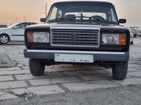LADA (VAZ) 2107