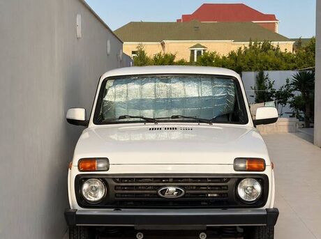 LADA (VAZ) Niva
