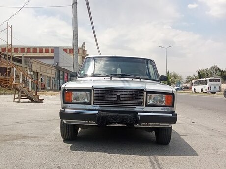 LADA (VAZ) 2107