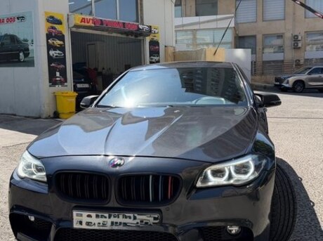 BMW 528