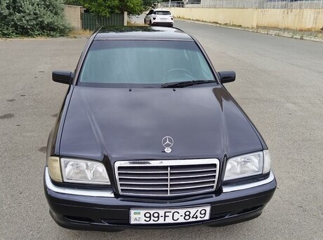 Mercedes C 220