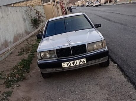 Mercedes 190