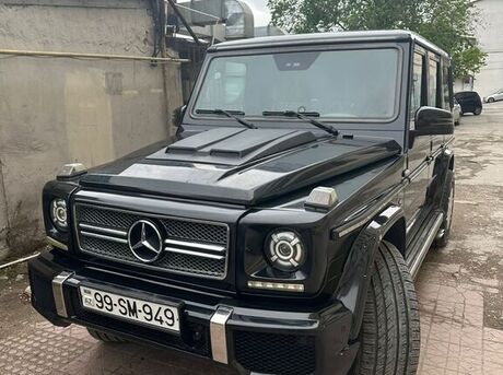 Mercedes G 300