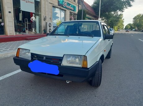 LADA (VAZ) 21099