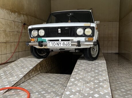 LADA (VAZ) 2106