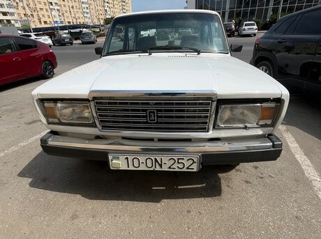 LADA (VAZ) 2107