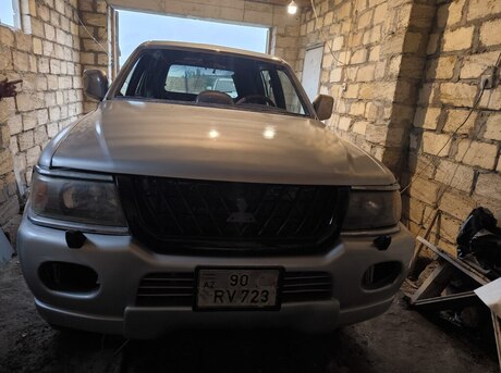 Mitsubishi Nativa