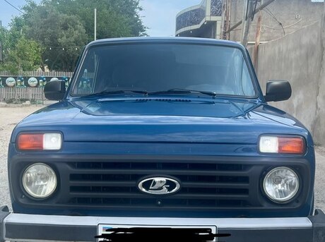 LADA (VAZ) Niva