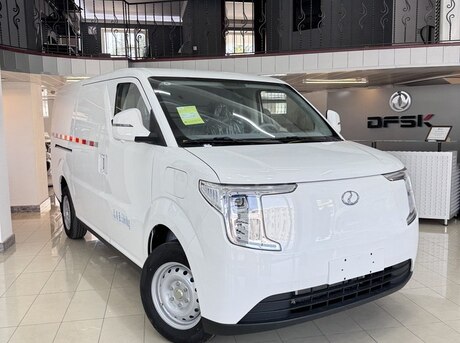 DFSK Ruichi R5