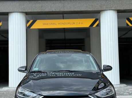 Hyundai Elantra