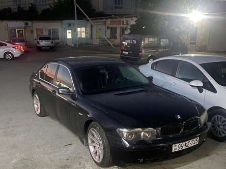 BMW 745