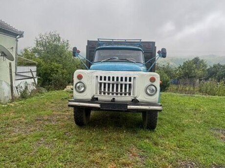 GAZ 53