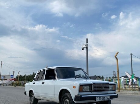 LADA (VAZ) 2107
