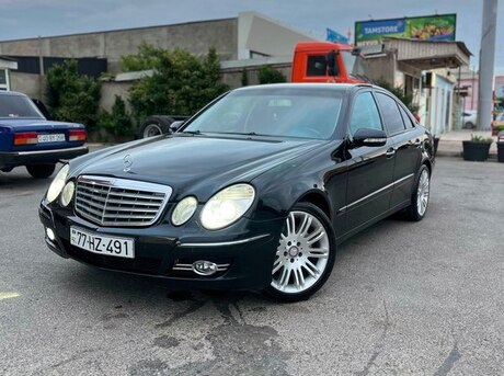 Mercedes E 220