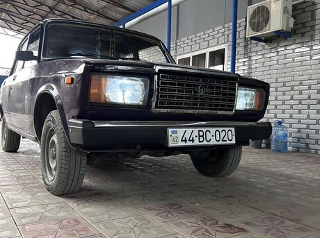 LADA (VAZ) 2107