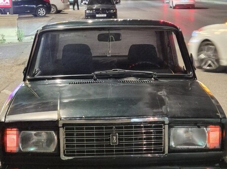 LADA (VAZ) 2107