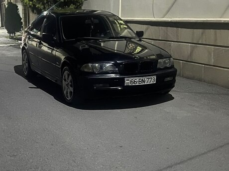 BMW 318