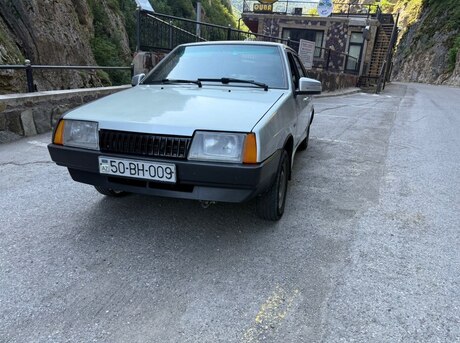 LADA (VAZ) 21099