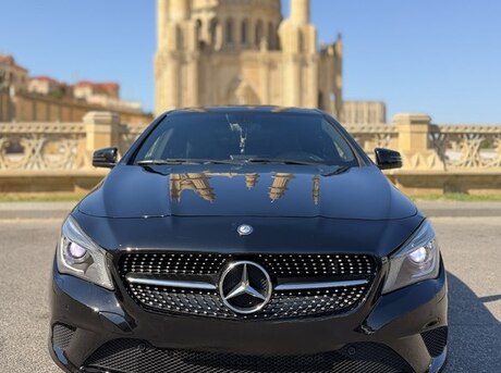 Mercedes CLA 200
