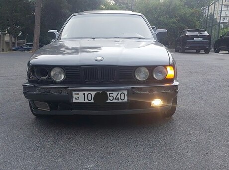 BMW 525
