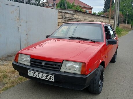 LADA (VAZ) 21099