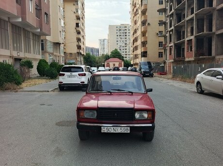 LADA (VAZ) 2107