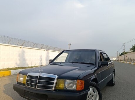 Mercedes 190