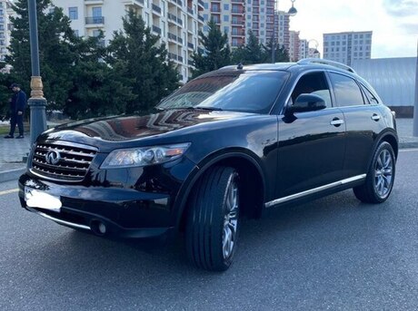 Infiniti FX35